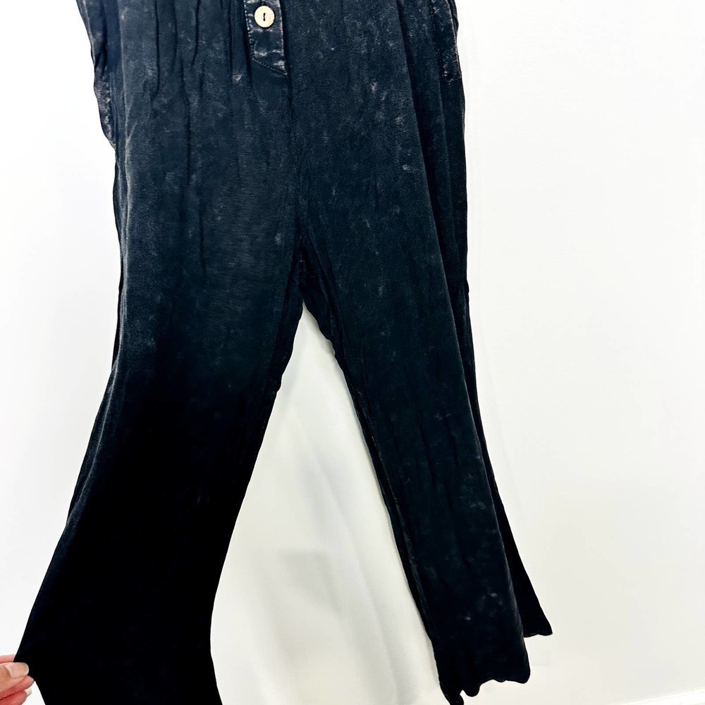 Chaser NWT Button Front Spaghetti Straps Cutout Knot Back Jumpsuit Black Small - Picture 4 of 8